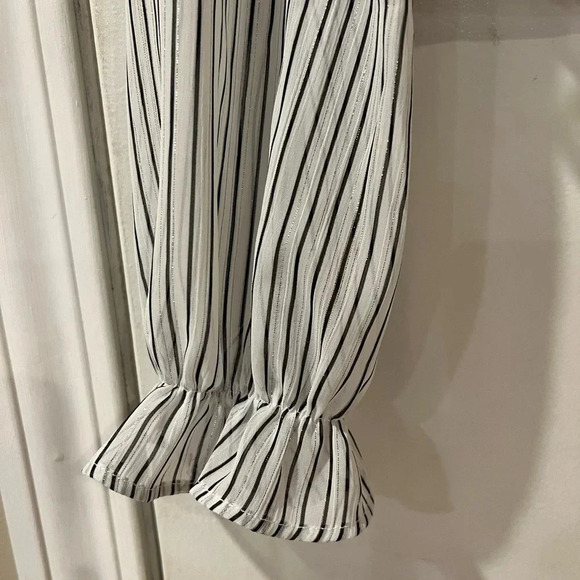 Forever 21‎ Metallic Sheer White Black Striped Long Sleeve Blouse NWT - Picture 4 of 7